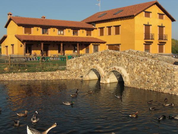 Los Reales Carrizo de la Ribera ภายนอก รูปภาพ